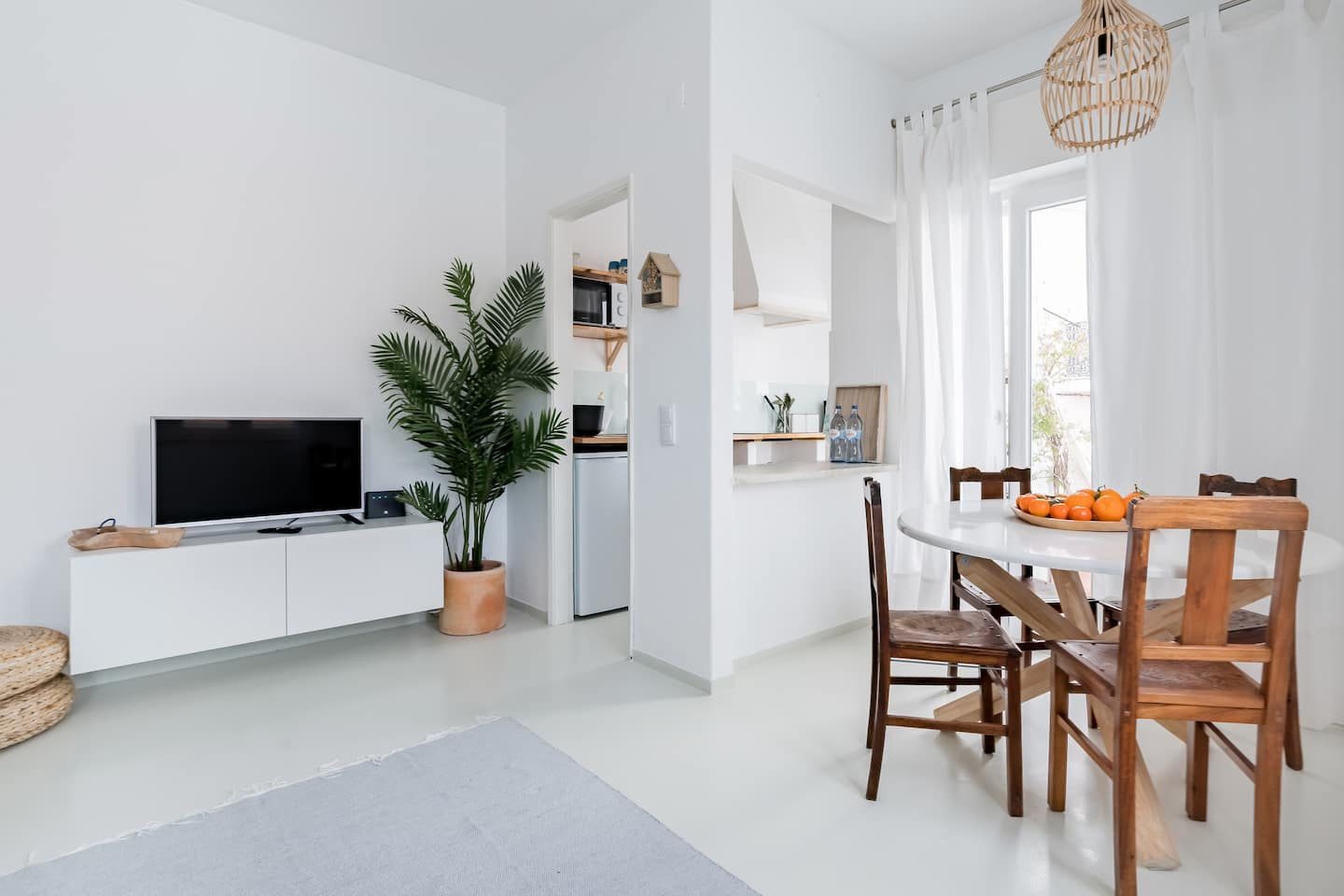 Lime House living room with dining table